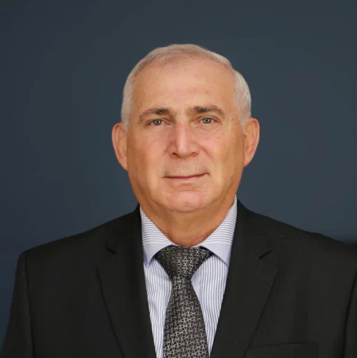 Петр Викторович  Солодуха