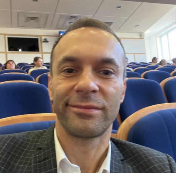 Владимир Геннадьевич Дерюшкин