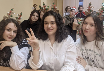 Межвузовский вечер, посвященный встрече Нового года, на кафедре иностранных языков и культуры