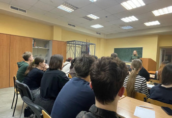 Проведена встреча с обучающимися 10-11 классов московских школ по вопросам профориентации и продолжения обучения по специальностям юридического профиля.