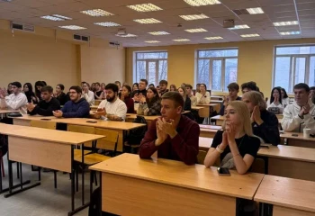 «Война и право»