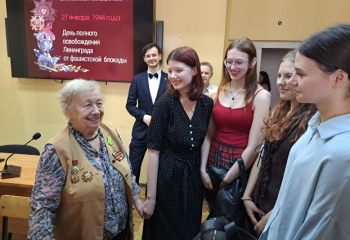 Встреча с ветераном Великой Отечественной войны 96-летней блокадницей Тамарой Романовной Грачёвой