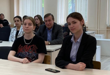 17 мая 2025 года на кафедре иностранных языков и культуры был проведен День открытых дверей