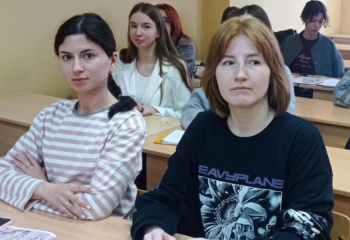 Семинар-дискуссия «Творчество и самообразование как фактор развития гражданского сознания личности» на кафедре иностранных языков и культуры