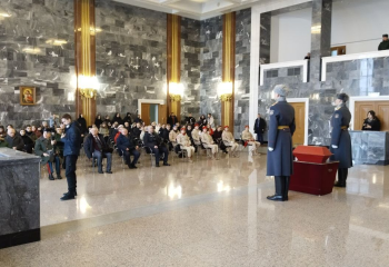 Сотрудники факультета почтили память защитников Отечества