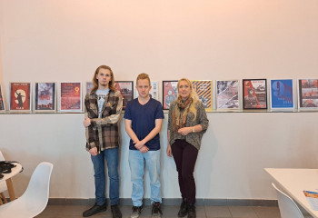 Выставка работ студентов кафедры искусств  «Подвиг народа» открылась в Российском государственном социальном университете