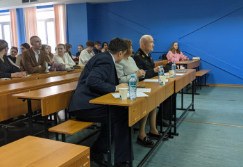 В ПРЕДДВЕРИИ ДНЯ ПОБЕДЫ В РГСУ ПРОВЕДЕН КОНКУРС СТУДЕНЧЕСКИХ РАБОТ "ВОЕННЫЕ СТРАНИЦЫ СЕМЕЙНОЙ ИСТОРИИ: ГЕРОИ ВЕЛИКОЙ ОТЕЧЕСТВЕННОЙ В НАШИХ СЕРДЦАХ"