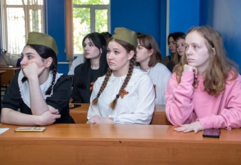В ПРЕДДВЕРИИ ДНЯ ПОБЕДЫ В РГСУ ПРОВЕДЕН КОНКУРС СТУДЕНЧЕСКИХ РАБОТ "ВОЕННЫЕ СТРАНИЦЫ СЕМЕЙНОЙ ИСТОРИИ: ГЕРОИ ВЕЛИКОЙ ОТЕЧЕСТВЕННОЙ В НАШИХ СЕРДЦАХ"