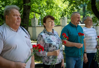 В РГСУ ПОЧТИЛИ ПАМЯТЬ ПОГИБШИХ В ВЕЛИКОЙ ОТЕЧЕСТВЕННОЙ ВОЙНЕ