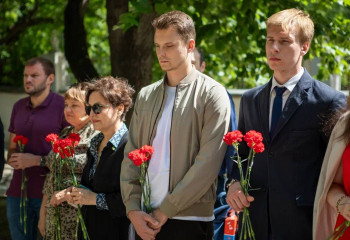 В РГСУ ПОЧТИЛИ ПАМЯТЬ ПОГИБШИХ В ВЕЛИКОЙ ОТЕЧЕСТВЕННОЙ ВОЙНЕ