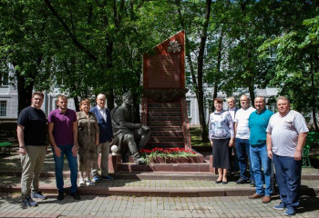 В РГСУ ПОЧТИЛИ ПАМЯТЬ ПОГИБШИХ В ВЕЛИКОЙ ОТЕЧЕСТВЕННОЙ ВОЙНЕ