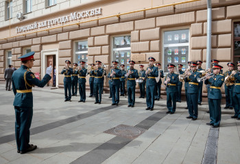 В День Государственного флага Российской Федерации в Гербовом зале Музея Москвы прошел ежегодный Московский геральдический форум.