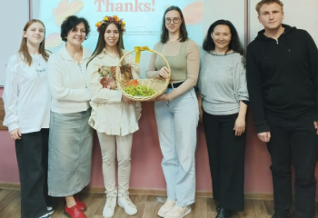Красочное мероприятие, посвященное Осени и Международному дню музыки, на кафедре иностранных языков и культуры