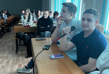 Дебаты по теме «Республика или монархия»!